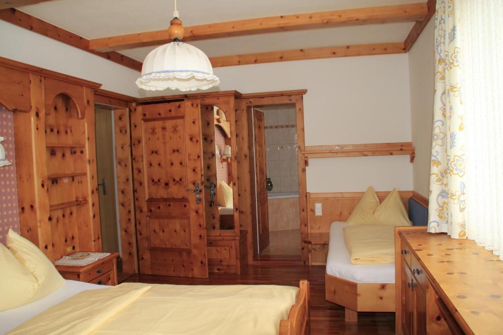 Gasthof Zur Gams Donnersbachwald Bilik gambar